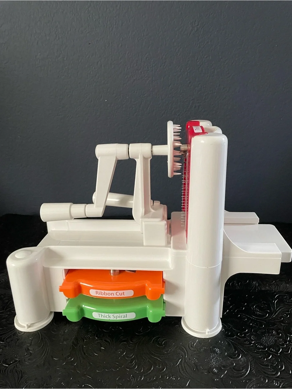 Farberware White & Orange Spiraletti Fruit and Vegetable Slicer with 3 Blades